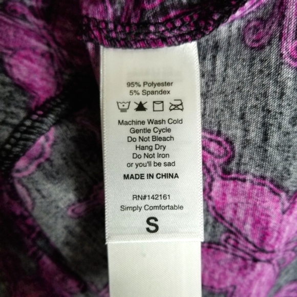 LuLaRoe BNWT S Emily dress - magenta butterflies 🦋 - Picture 8 of 11